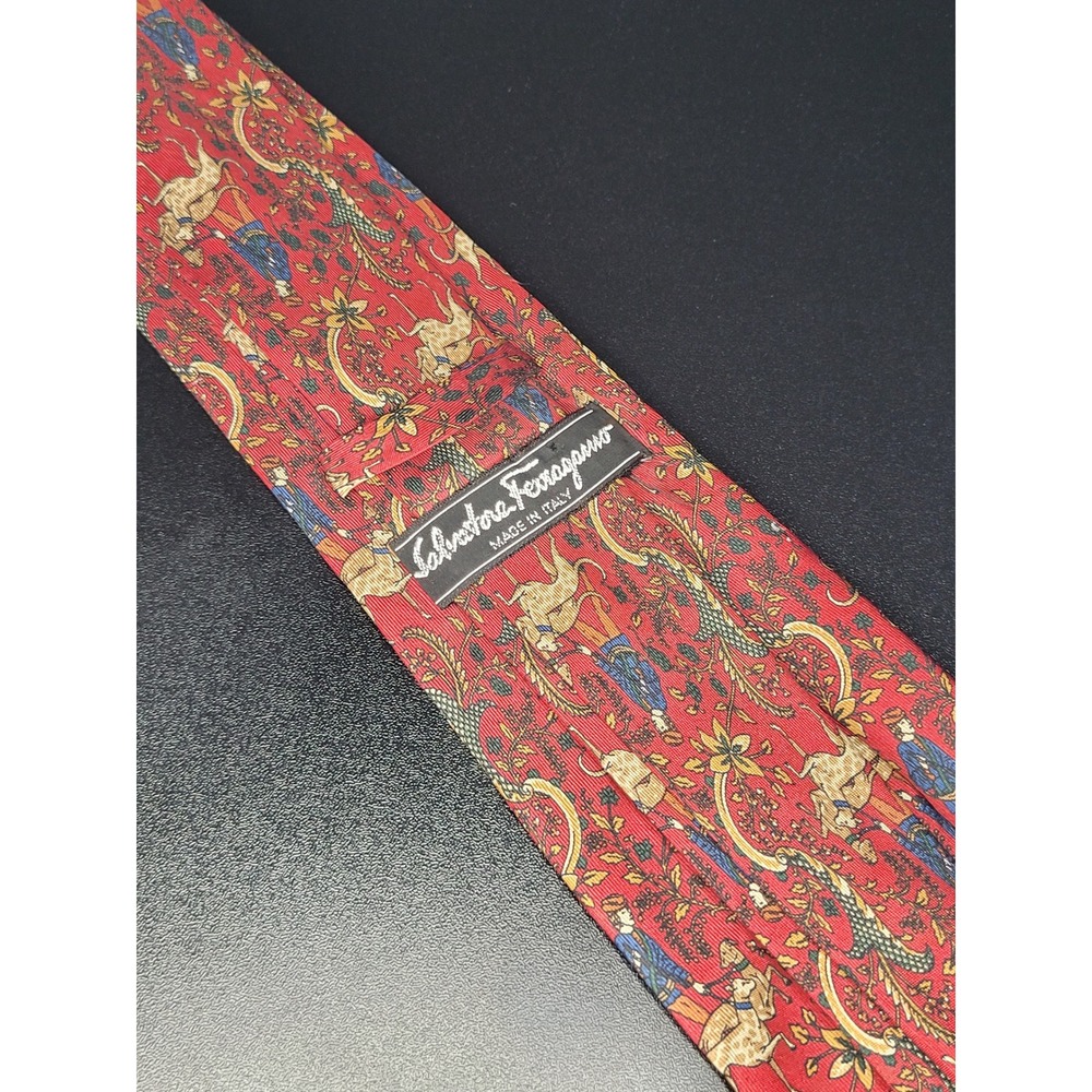 Salvatore Ferragamo Silk Necktie Red Hunting Dog Equestrian Motif Made in Italy